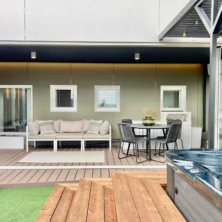 Prime Penthouse - Jacuzzi And Sauna * Pori