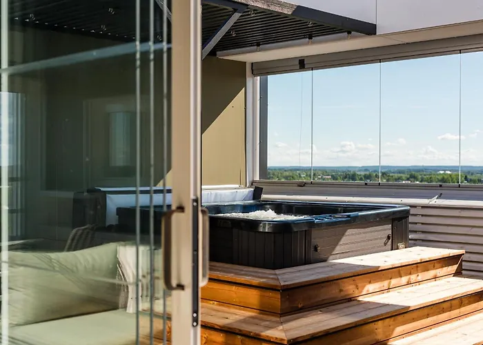 Апартаменты Prime Penthouse - Jacuzzi And Sauna Пори