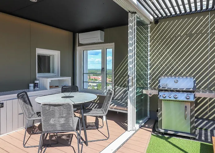 Апартаменты Prime Penthouse - Jacuzzi And Sauna