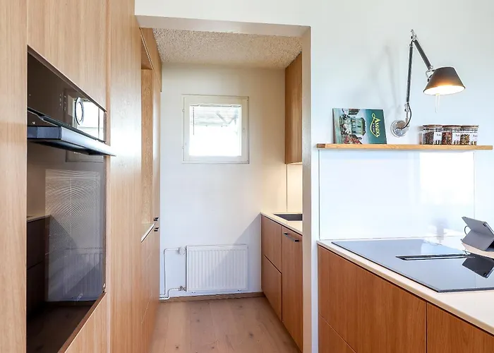 Prime Penthouse - Jacuzzi And Sauna * Пори